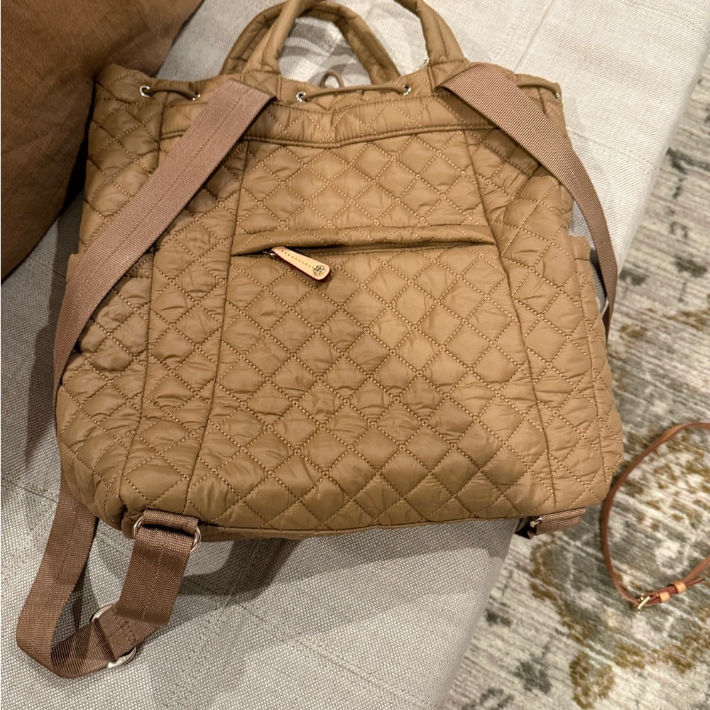 Metro Convertible Backpack